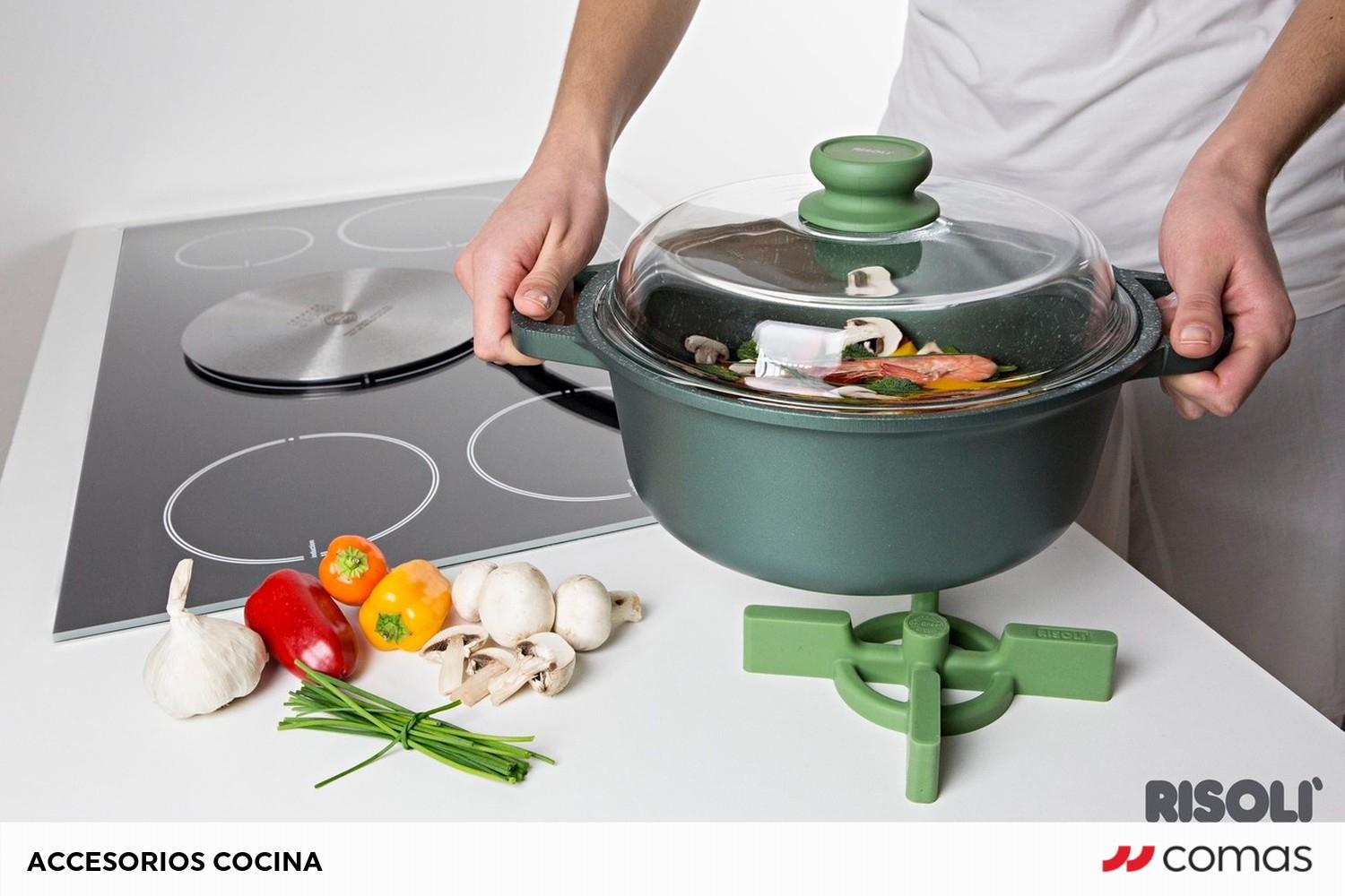 SILICONE TRIVET GREEN 17X17X3 1