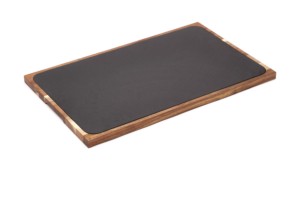 SLATE BOARD 1/1 (53 x 32,5 cm) + ACACIA BASE (55 x 34,5 x 2 cm)