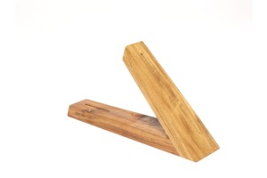 UTSET WOODEN CHEF'S KNIVES DISPLAY