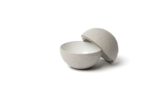 DOLMEN WHITE SPHERICAL PLATE Ø13CM